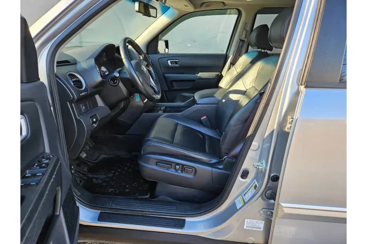 $6999 : 2010 Pilot EX-L image 10