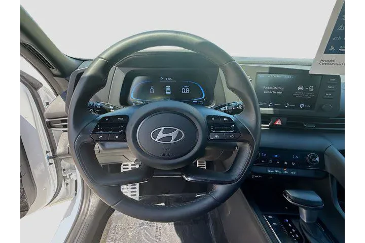 $18245 : Hyundai ELANTRA 2025 SEL Spo image 8