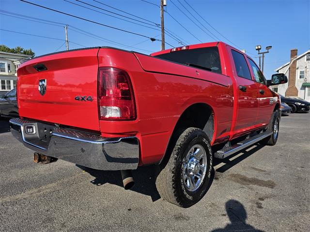 $18998 : 2016 RAM 2500 image 8