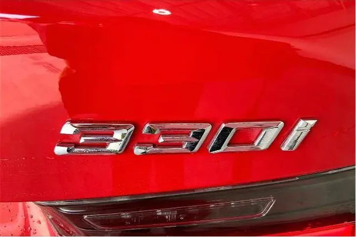 $36351 : BMW 3 Series 2024 330i 4dr S image 9