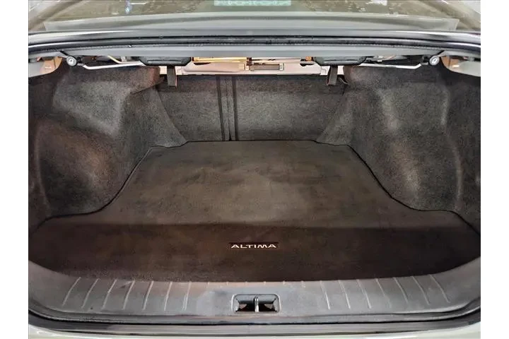 $17995 : Nissan Altima 2021 2.5 SR 4d image 6