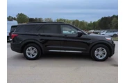 $29797 : Ford Explorer 2024 XLT 4dr S thumbnail