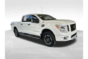 $26646 : Nissan Titan XD 2019 4x4 S 4 thumbnail