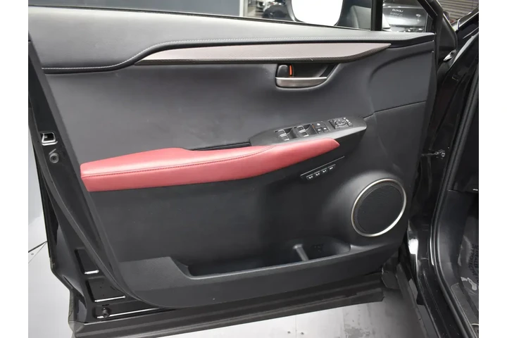 $26652 : Lexus NX 300 2021 AWD 4dr Cr image 9