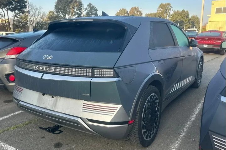 $32990 : Hyundai IONIQ 5 2024 AWD Lim image 3