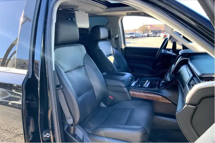 $20599 : Chevrolet Tahoe 2018 4x2 Pre image 8