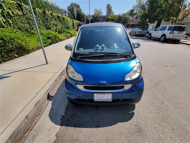 $3500 : 2008 Smart car fortwo image 5