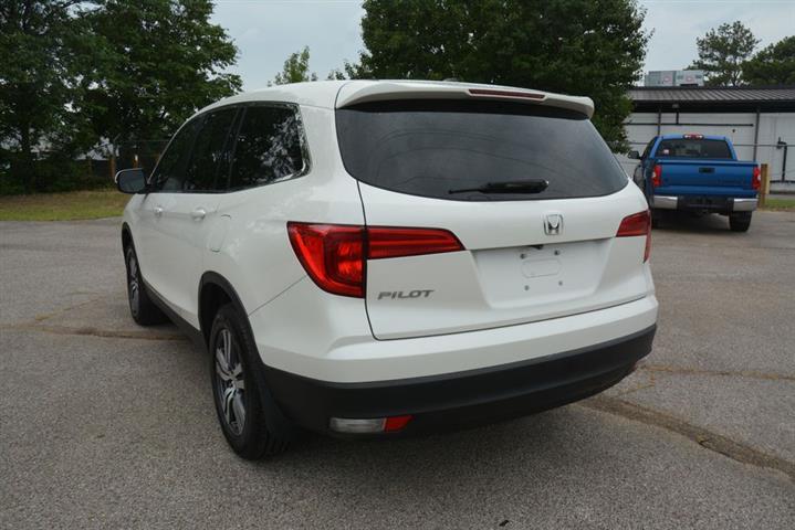 2017 Pilot EX-L image 9