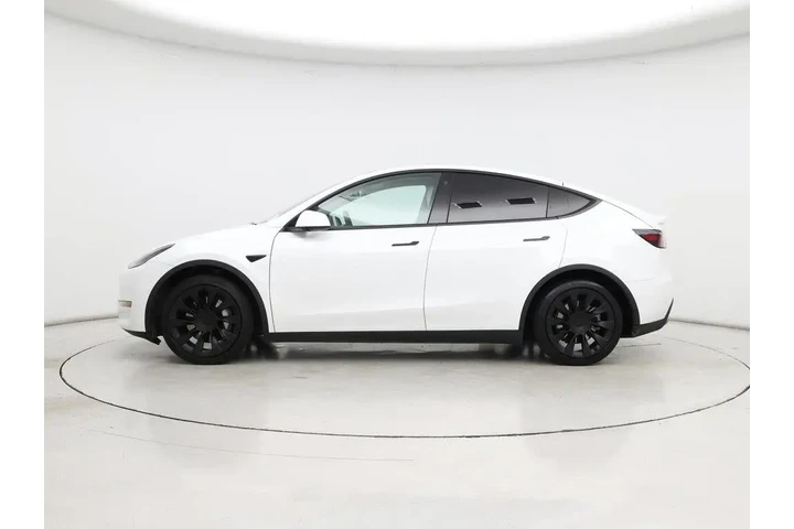 $33998 : Tesla Model Y 2021 AWD Long image 3