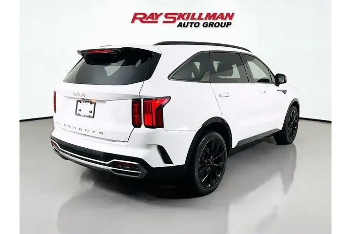 $27975 : Kia Sorento 2022 SX 4dr SUV image 7