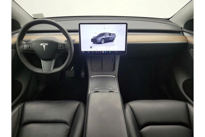 $32998 : Tesla Model Y 2023 AWD Long image 9