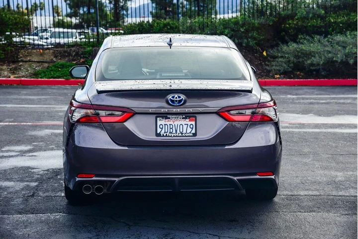 $28945 : Toyota Camry Hybrid 2023 SE image 6