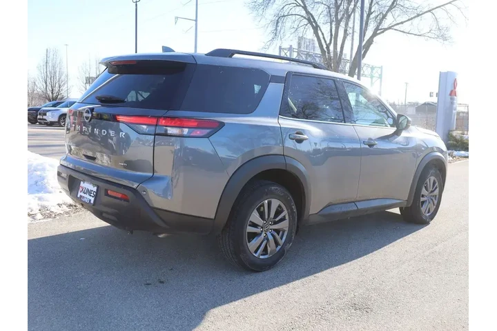 $30277 : Nissan Pathfinder 2025 AWD S image 10