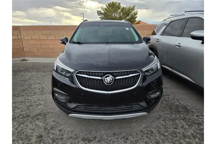 $14588 : Buick Encore 2019 Essence 4d image 2