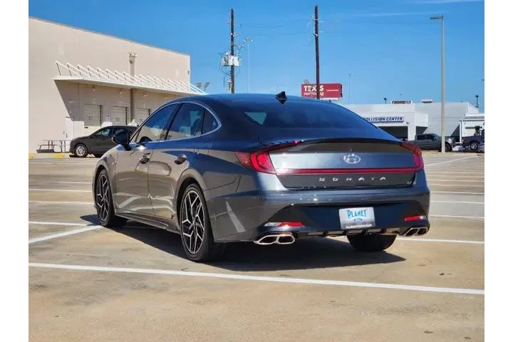$18907 : Hyundai SONATA 2022 N Line 4 image 7