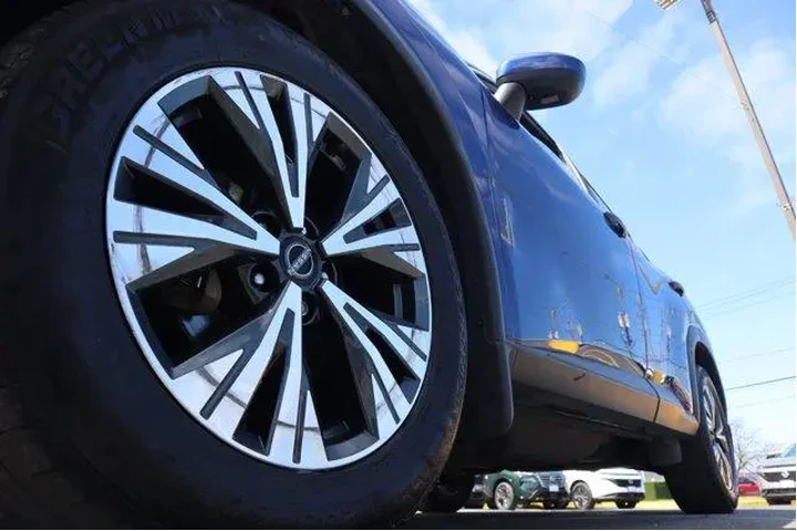 $15750 : Nissan Rogue 2023 AWD SV 4dr image 9