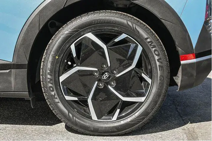 $22000 : Hyundai IONIQ 5 2023 SEL 4dr image 10