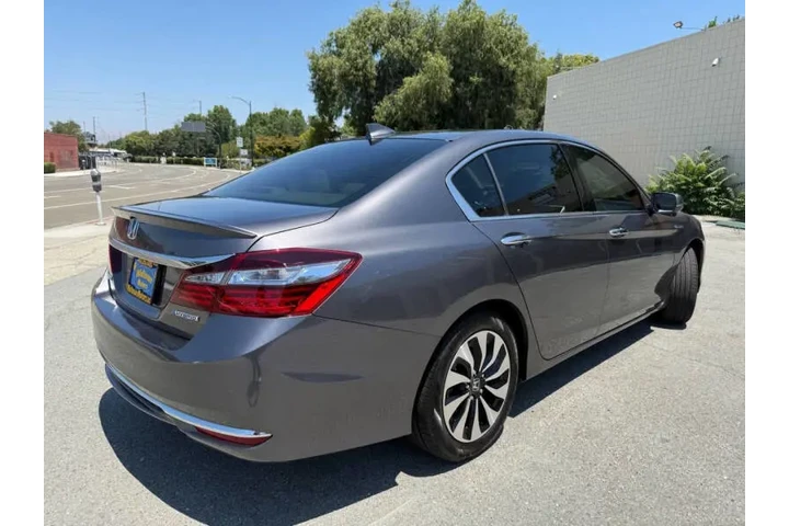 2017 Accord Hybrid EX-L image 7