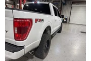 $29655 : Ford F-150 2021 4x4 XLT 4dr thumbnail