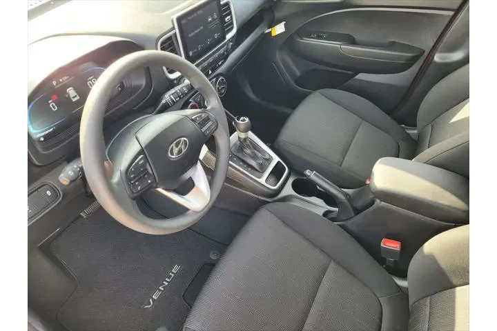 $20094 : Hyundai VENUE 2025 SE 4dr Cr image 7