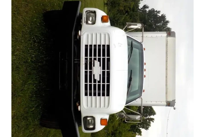 $8489 : 2001 C7H042 image 6