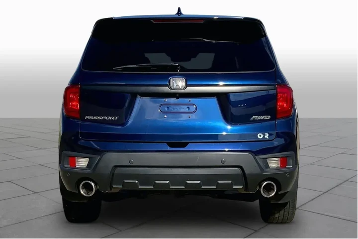 $34407 : Honda Passport 2023 AWD EX-L image 5