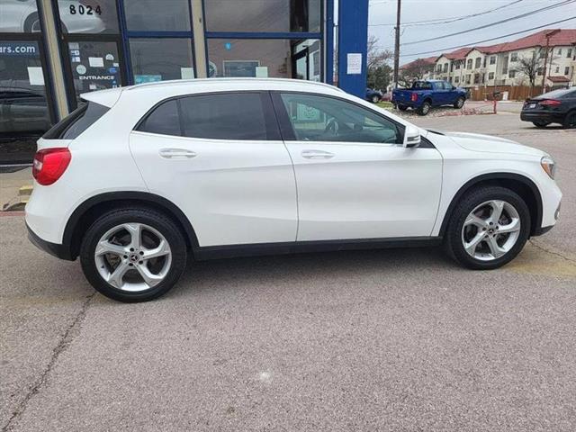 $17500 : 2018 Mercedes-Benz GLA 250 4M image 9