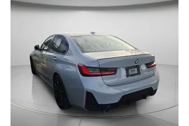 $32700 : BMW 3 Series 2023 330i 4dr S image 5