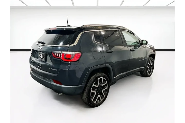 $15995 : Jeep Compass 2018 4x4 Limite image 1