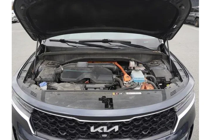 $31944 : Kia Sorento Plug-In Hybrid 2 image 6