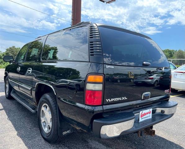 $5995 : 2006 GMC Yukon XL SLE 1500 image 8