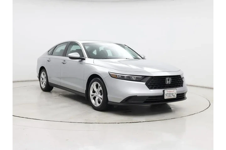 $25998 : Honda Accord 2025 LX 4dr Sed image 1