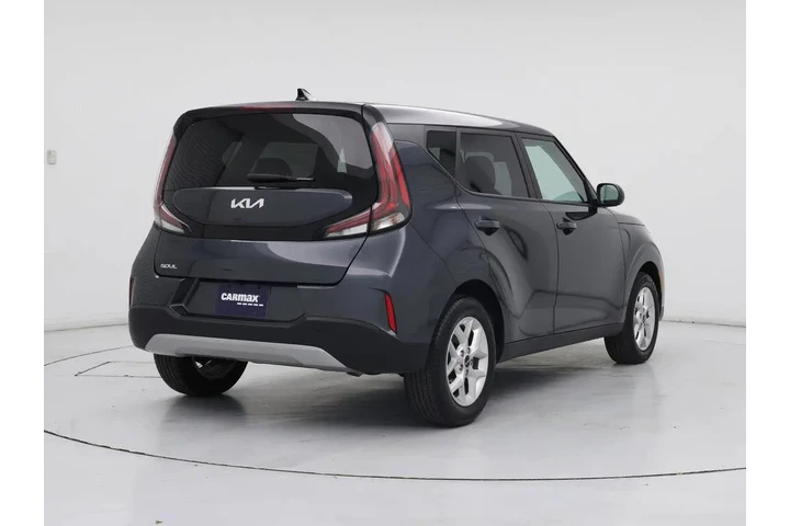 $17998 : Kia Soul 2024 LX 4dr Crossov image 8