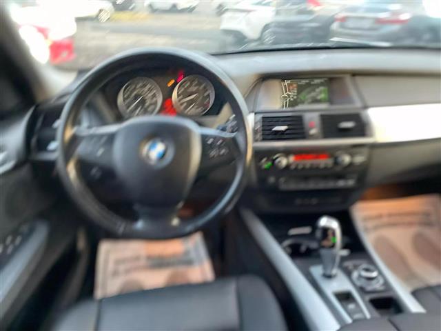 $12900 : 2013 BMW X52013 BMW X5 image 9