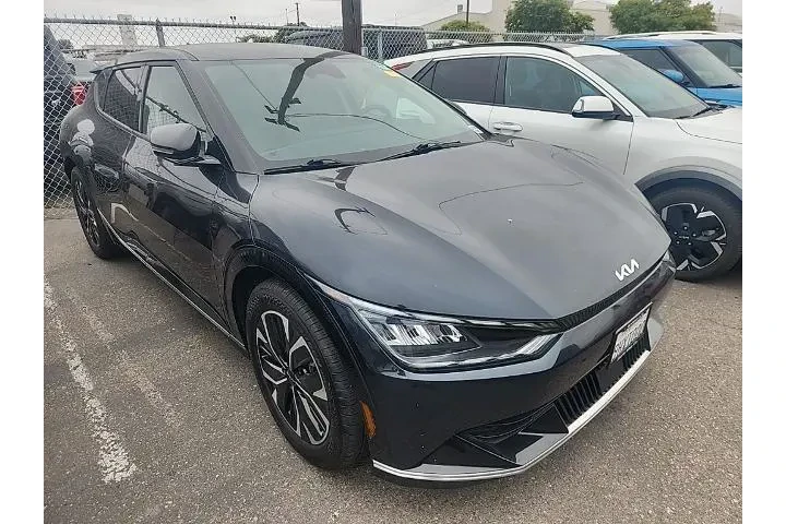 $25371 : Kia EV6 2023 Wind 4dr Crosso image 1