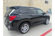 $37995 : Honda Passport 2025 AWD EX-L thumbnail