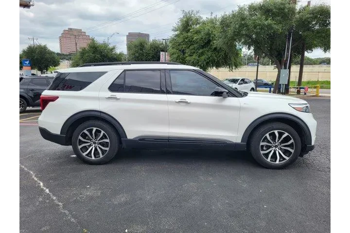 $32000 : Ford Explorer 2023 ST-Line 4 image 2