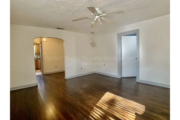 $1110 : House For Rent image 6