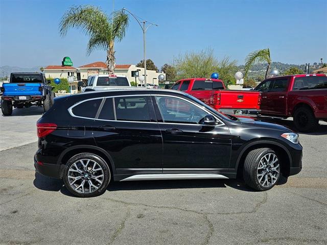 $26495 : 2021 BMW X1 image 9