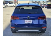 $20500 : Volkswagen Taos 2024 SE 4dr thumbnail