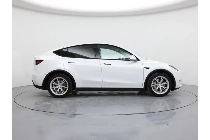 $26998 : Tesla Model Y 2020 AWD Long image 7