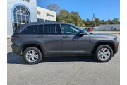 $32552 : Jeep Grand Cherokee 2024 4x2 thumbnail
