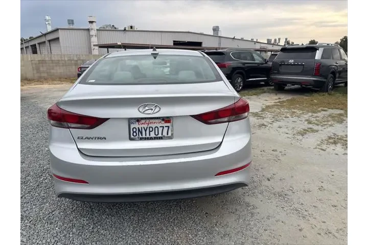 $9999 : Hyundai ELANTRA 2017 SE 4dr image 6