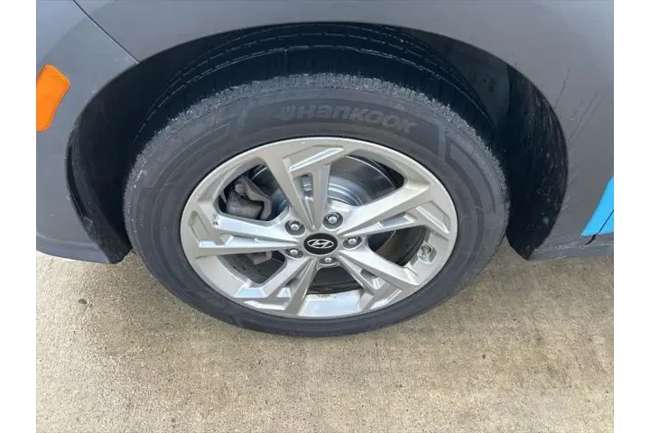 $18500 : Hyundai KONA 2022 AWD SEL 4d image 10