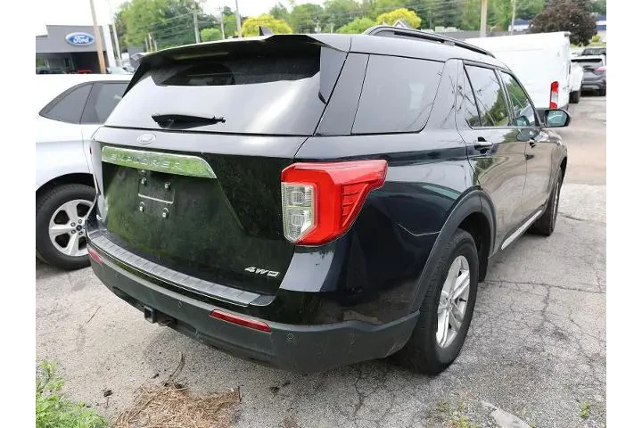 $33923 : Ford Explorer 2023 AWD XLT 4 image 8