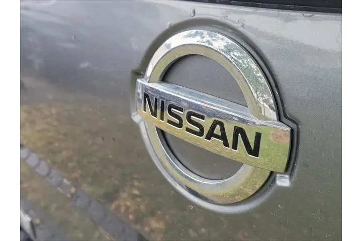 $16988 : Nissan Titan 2017 4x2 S 4dr image 6