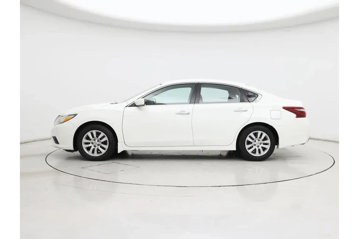 $17998 : Nissan Altima 2018 2.5 S 4dr image 3