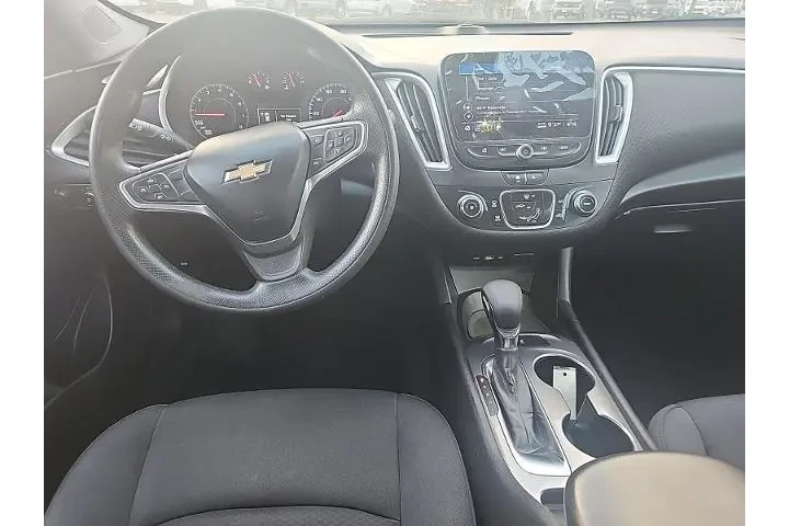 $16497 : Chevrolet Malibu 2022 LS 4dr image 6