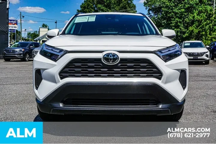 $26920 : Toyota RAV4 2024 XLE 4dr SUV image 10