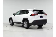 $27998 : Toyota RAV4 2024 LE 4dr SUV thumbnail